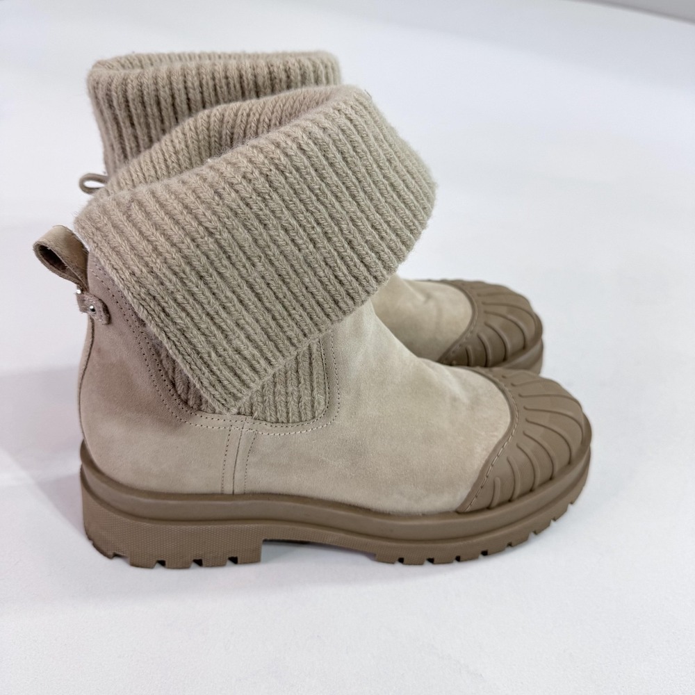 Sam Edelman Boots Womens Size 9.5 Beige Suede Knit Cuff Ankle Lug Sole Winter